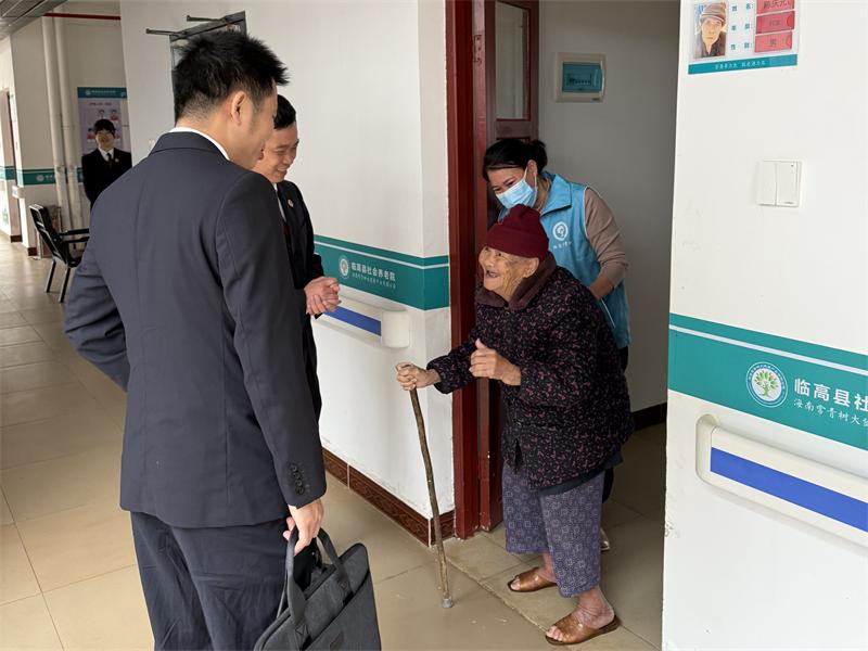 十一号检察建议宣传照片1.jpg
