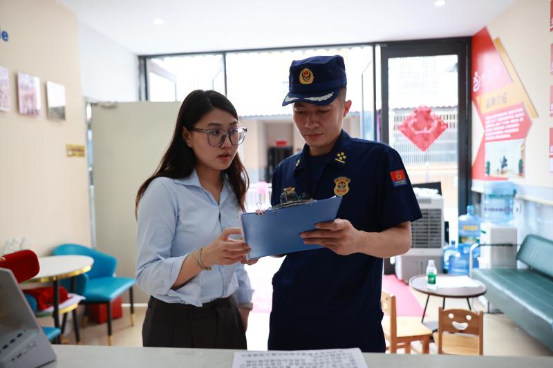 海南三亚消防开展校外托管机构消防安全专项检查
