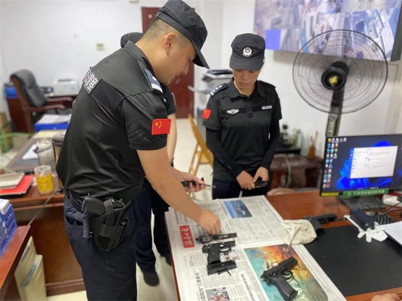 海南乐东法院司法警察大队组织开展枪支组装与拆解专项训练