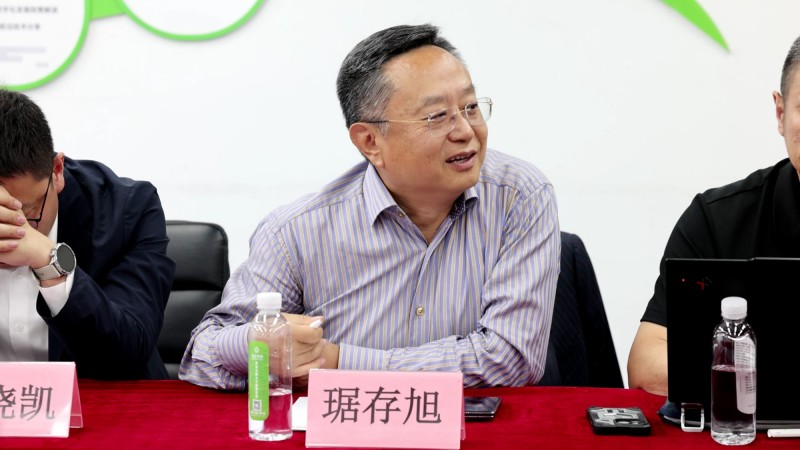 琚存旭_副本.jpg