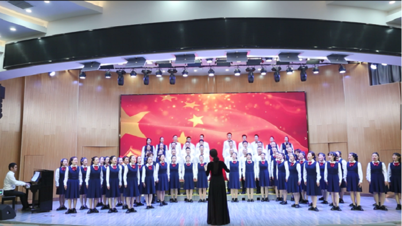 湖北恩施：校园合唱赛唱响青春之歌