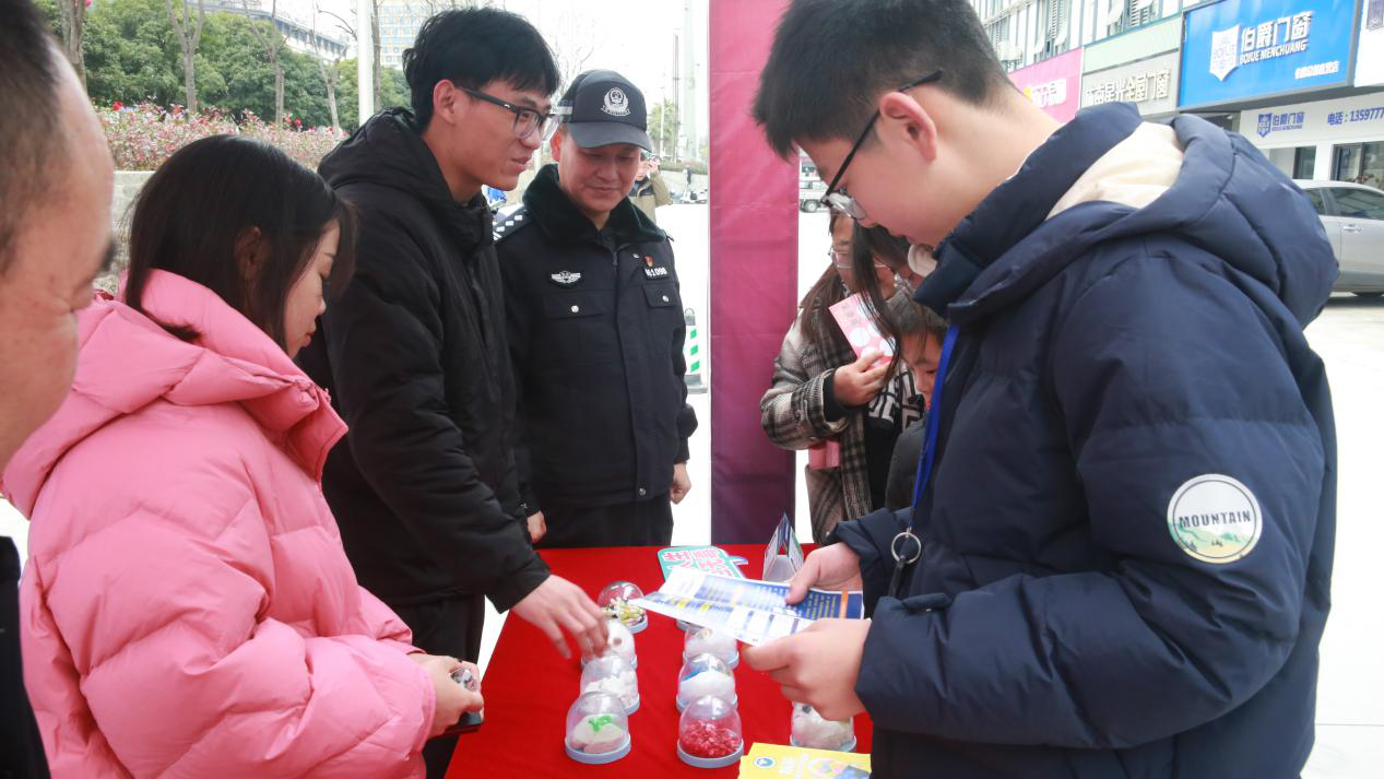 图片13.png 图片13.png