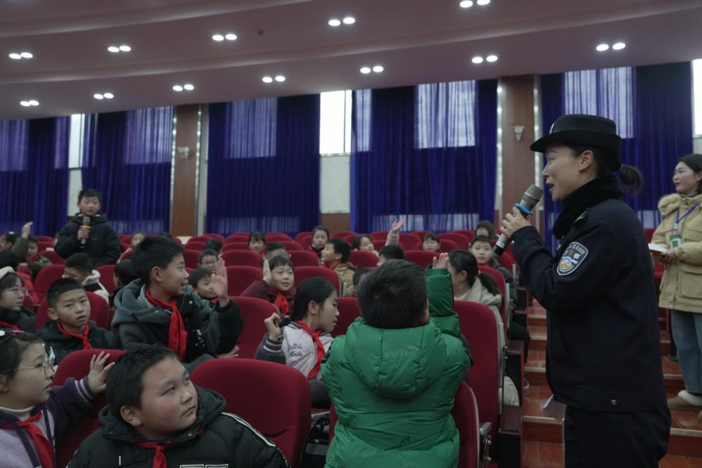 湖北宣恩：多破民生小案 守护县域平安  