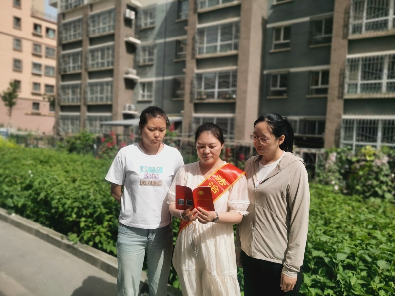新疆生产建设兵团第七师胡杨河市天北经区司法所开展普法宣传和法律维权活动