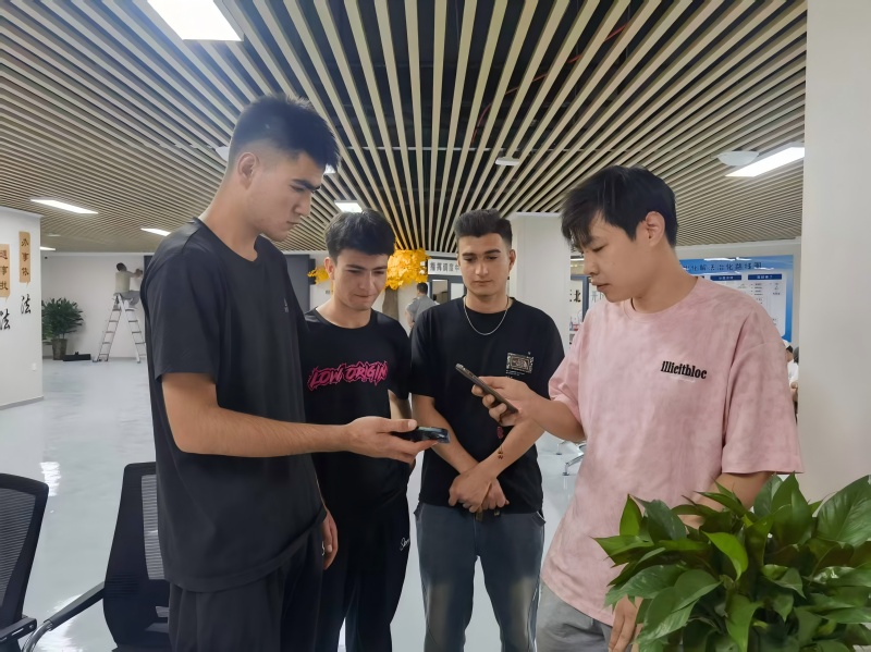 新疆生产建设兵团第七师胡杨河市天北经济技术开发区司法所：把司法服务转化为服务百姓“微心愿”清单