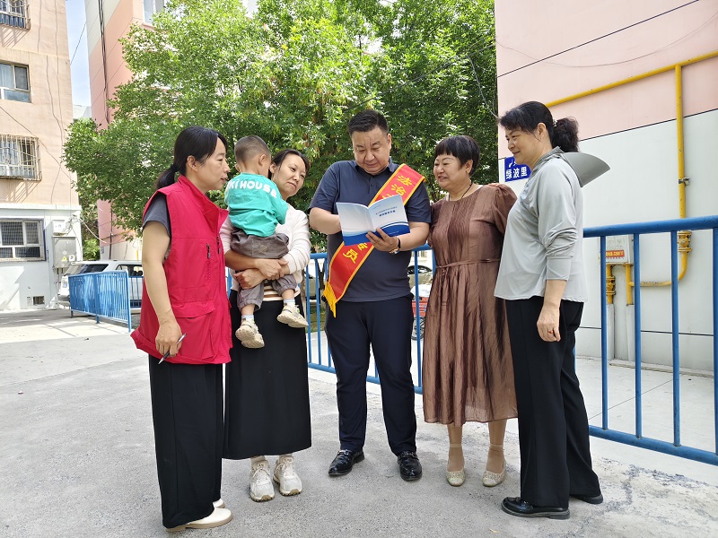 新疆生产建设兵团第七师胡杨河市天北经济技术开发区：在居民心中播散“安全种子”
