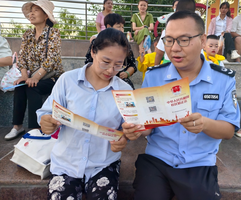 新疆生产建设兵团一二六团司法所开展社区矫正法宣传活动铺就迷途知返“阳光之路”