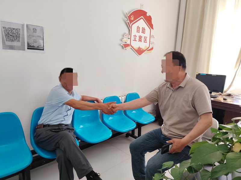 新疆伊宁县人民法院倾心调解一起追索劳动报酬纠纷