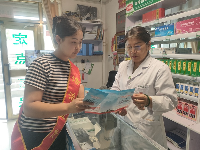 新疆福海县喀拉玛盖司法所开展《中华人民共和国社区矫正法》实施五周年宣传活动
