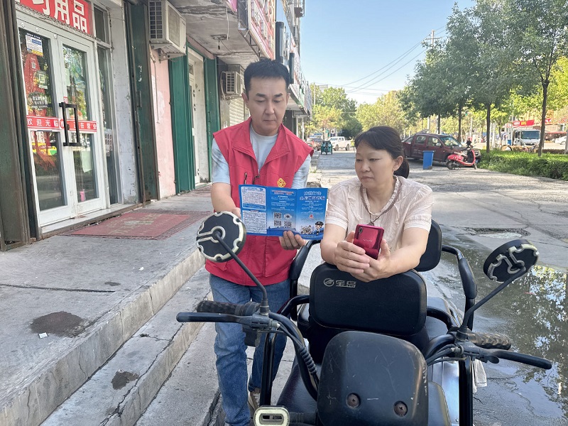 新疆生产建设兵团第七师天北经开区：精准反诈进万家 筑牢全民防火墙