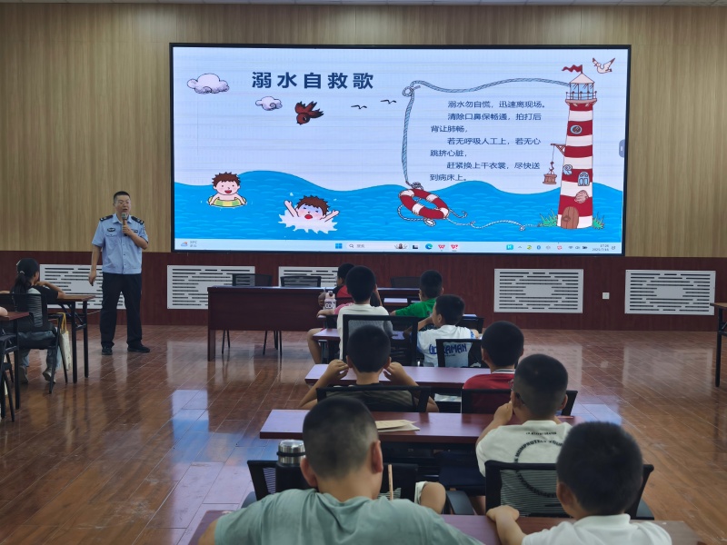 新疆建设兵团第七师胡杨河市一二九团司法所联合团妇联密织未成年人防溺水安全网