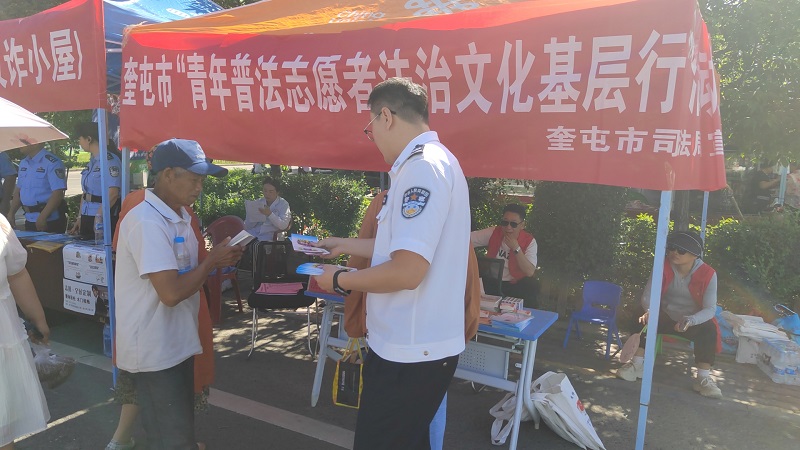 新疆乌鲁木齐市米东区司法局：高温天剩饭别“恋旧”，送来食品安全“护身符”