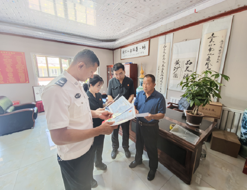 法治护航,苦瓜酒香 3 .png