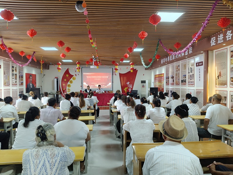 新疆巴楚县司法局：精准发力解痛点 法援宣讲为困难群众撑起“法治保护伞”