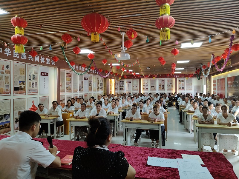 巴楚县1.jpg