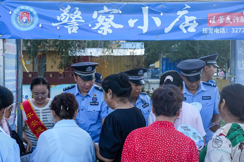警察3.jpg