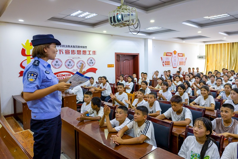 边防2.jpg