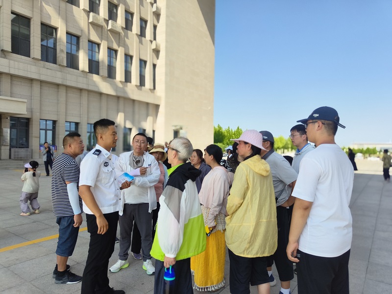 霍尔果斯街道7.jpg