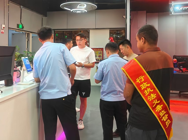 霍尔果斯1.jpg