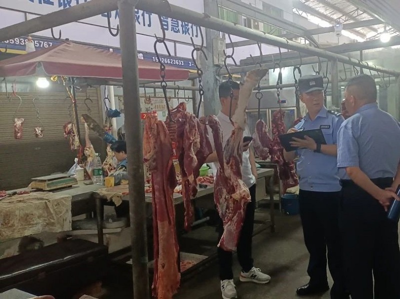 湖北省石首市绣林派出所：对辖区肉制品行业开展全面安全检查