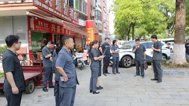 湖北荆州：“执”击一线  让正义“看得见”