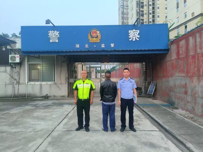 昼夜奋战！湖北石首交警破获一起交通肇事逃逸案