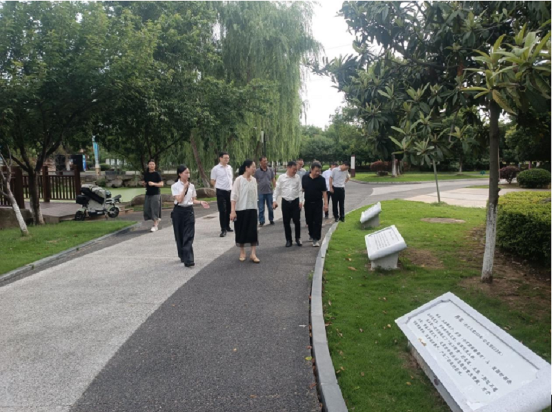 湖北省洪湖市人大常委会检查“八五”普法及行政复议工作 推动法治洪湖建设走深走实