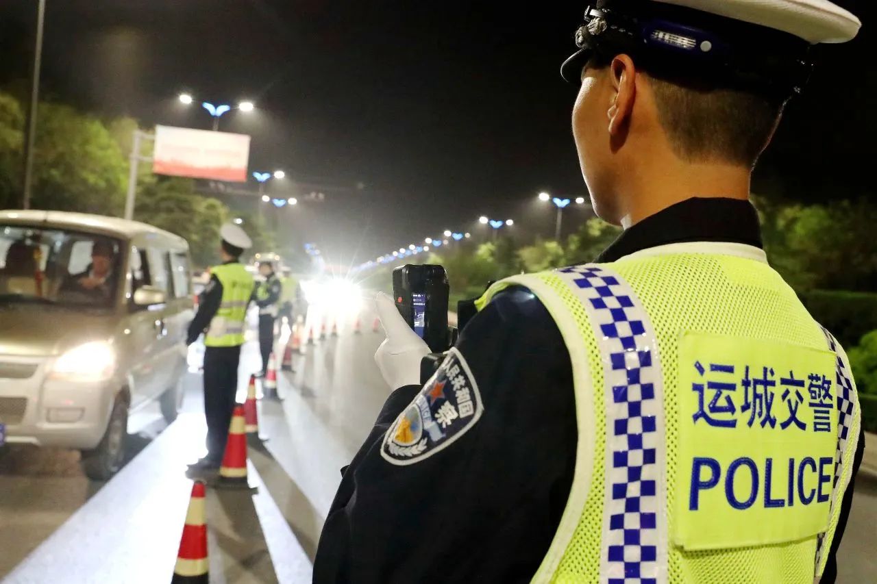 山西省运城市盐湖公安交警：持续春季秩序整治 净化道路交通环境
