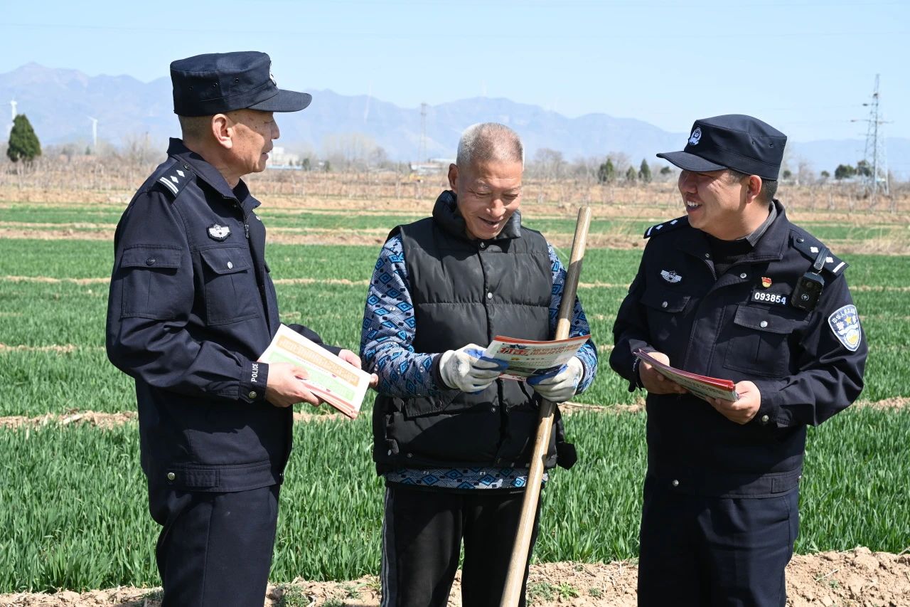 山西省运城市芮城学张派出所开展“护航春耕春管”法治宣传，助力乡村振兴