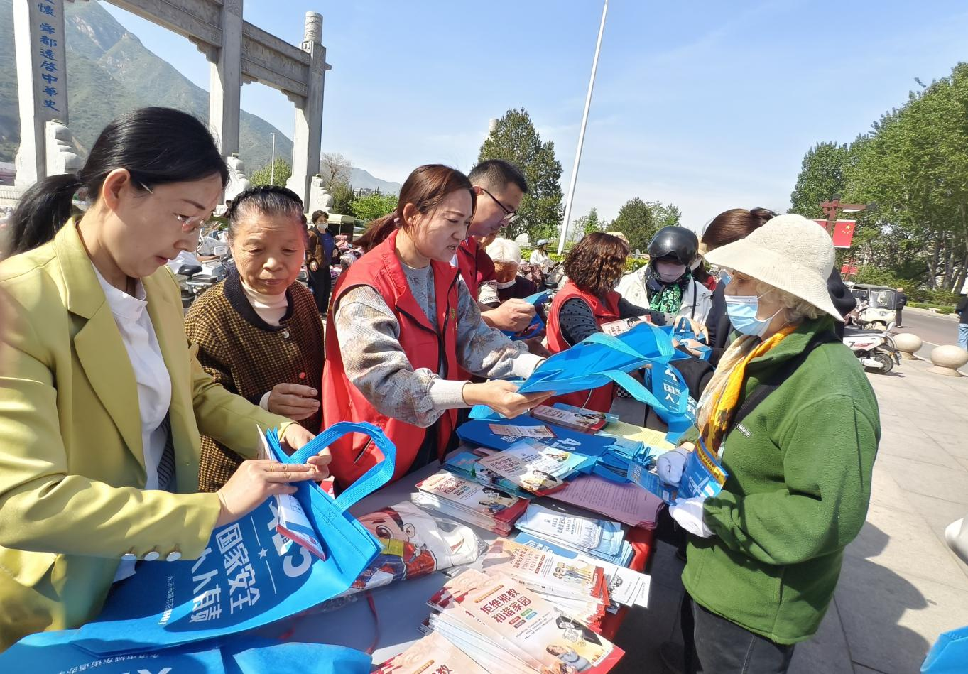 图片2.png 图片2.png