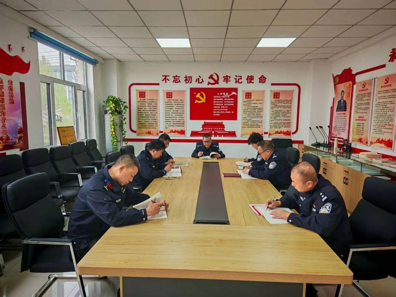 微信图片_20250421153059.jpg 微信图片_20250421153059.jpg