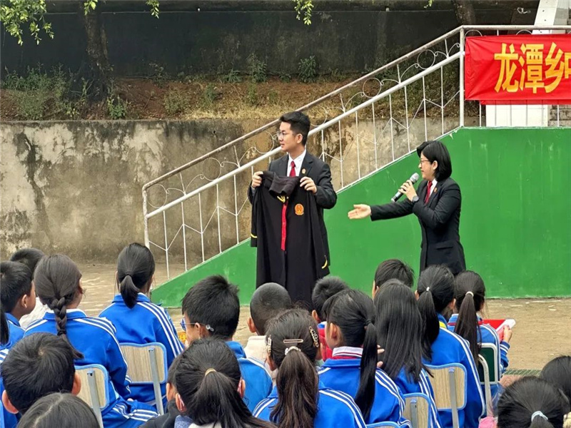 云南普洱市思茅区人民法院：法治护航成长 普法润泽童心