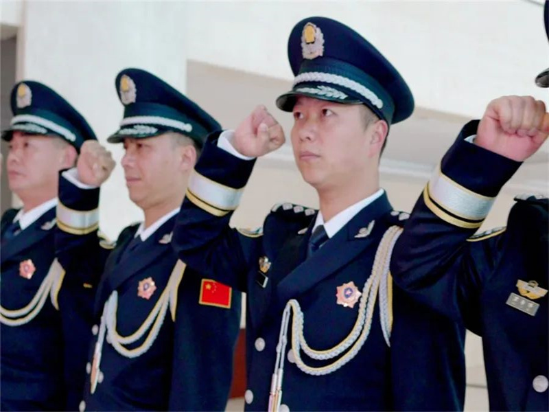 云南文山州中级人民法院：坚守初心担使命 忠诚履职铸警魂