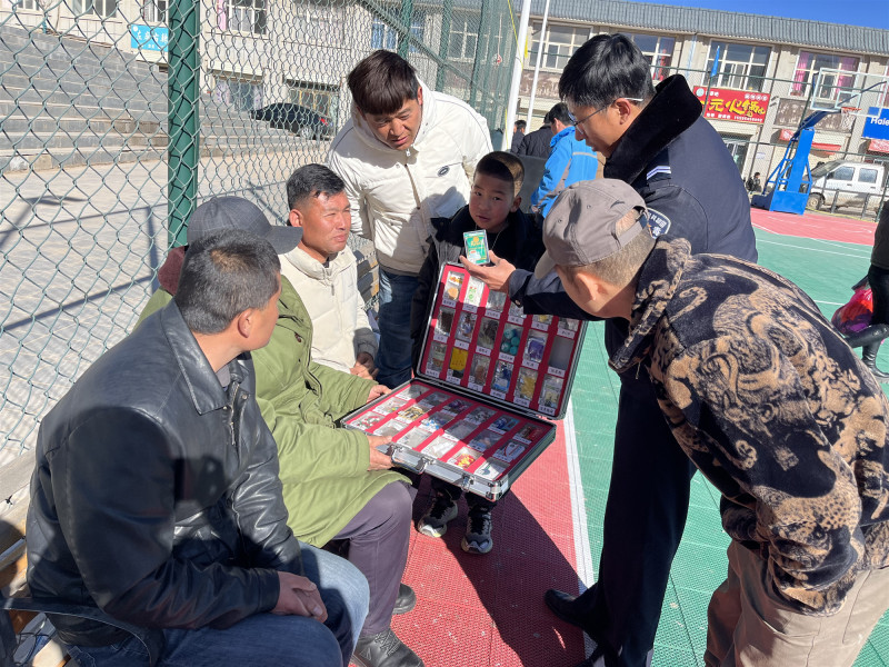 宁夏西吉县偏城乡“乡村振兴杯”篮球赛场变身禁毒宣传新阵地