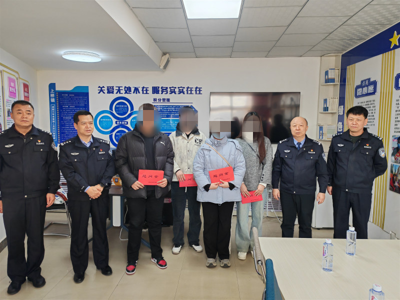 宁夏吴忠市春节期间慰问涉毒困难家庭子女