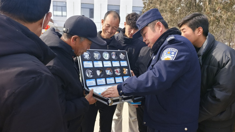宁夏西吉县：踏上务工路，禁毒“护行”不缺席