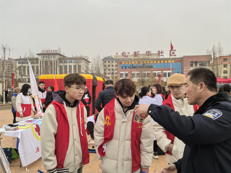 宁夏同心县学雷锋掀热潮，禁毒志愿服务暖人心