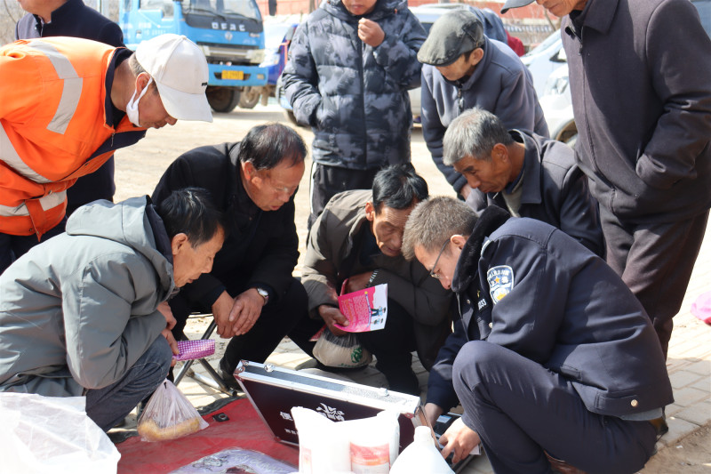 宁夏西吉：沉浸式禁毒宣传进社区 筑牢全民防毒安全网