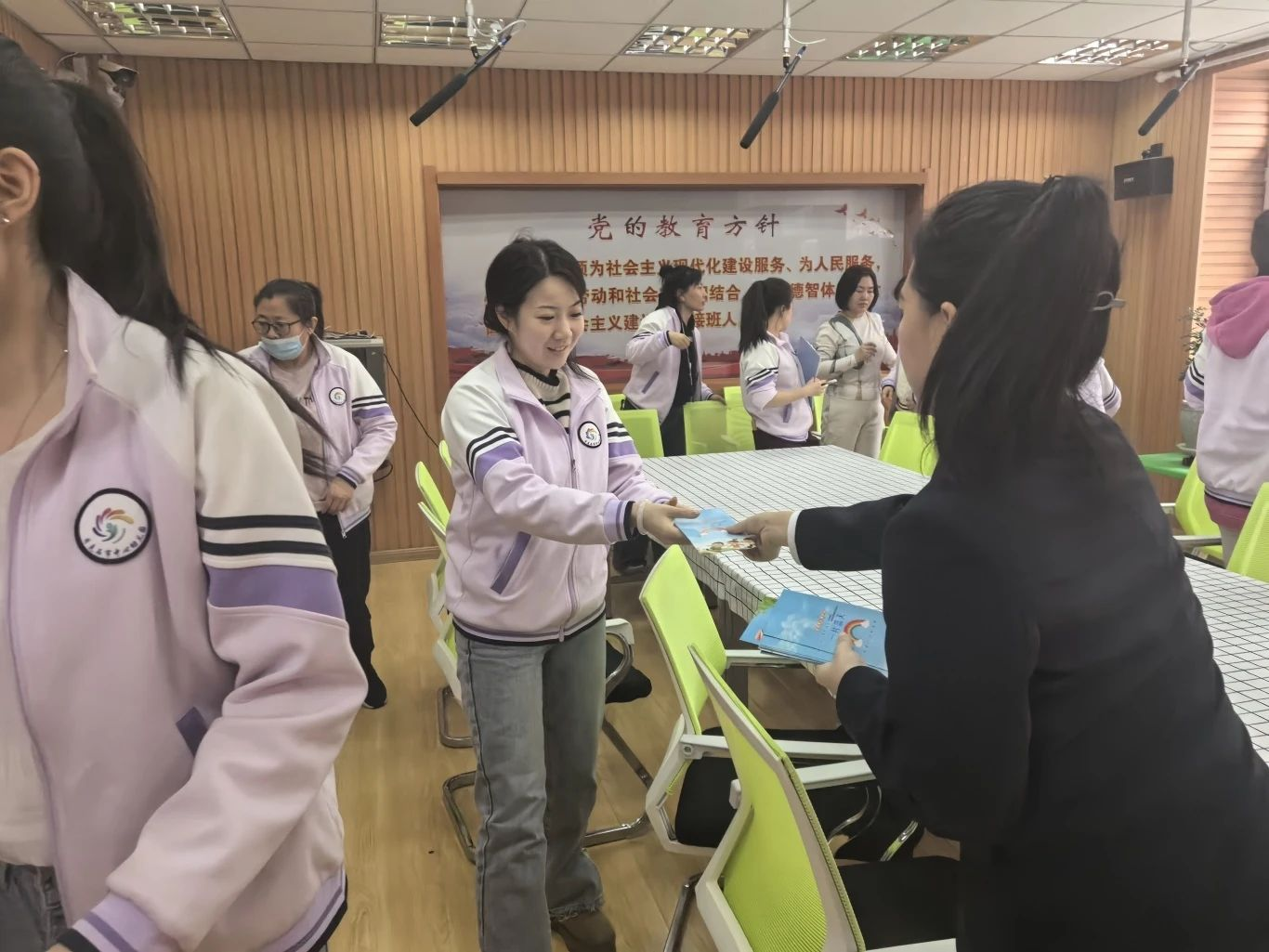 图片 5.png 图片 5.png