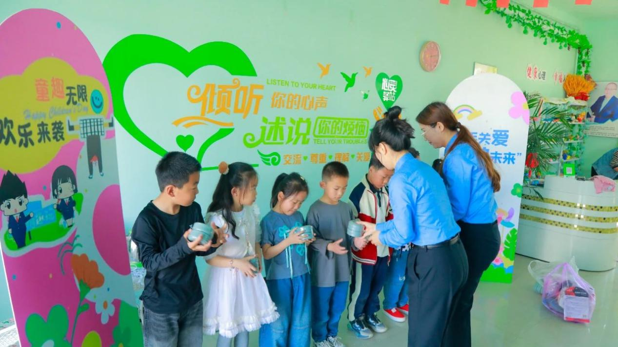 图片 1.png 图片 1.png