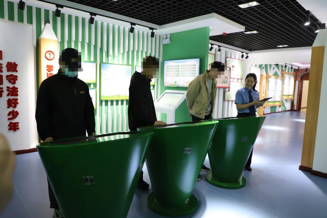 图片 2.png 图片 2.png