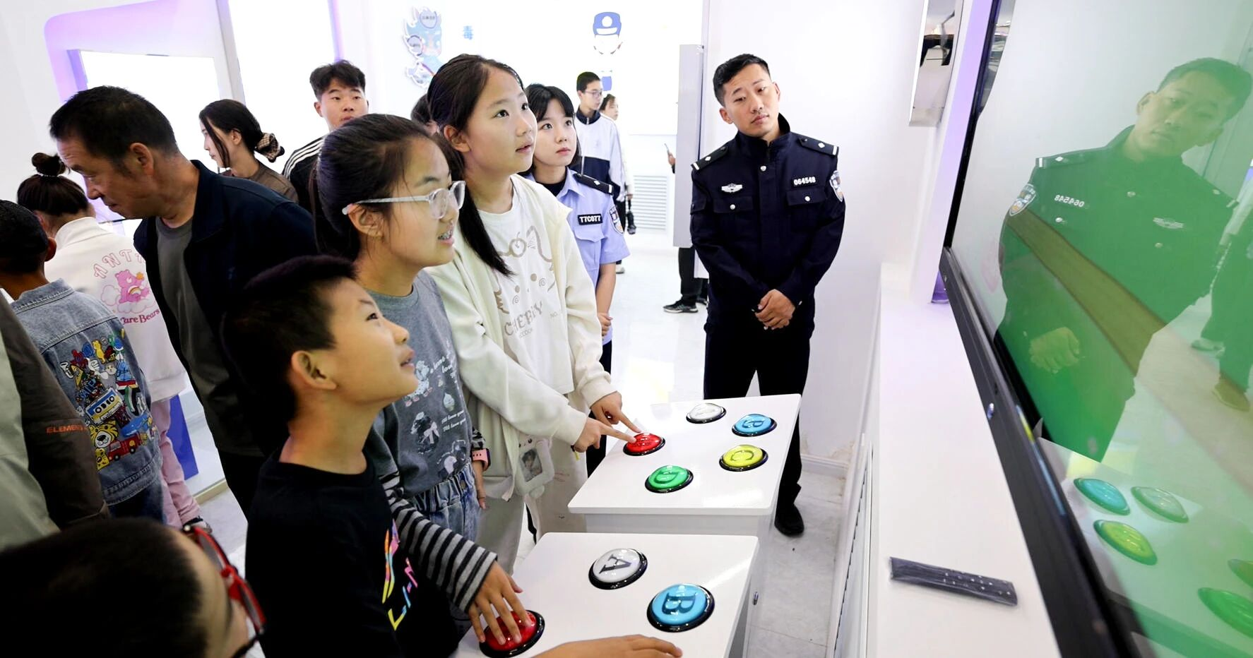 图片 1.png 图片 1.png