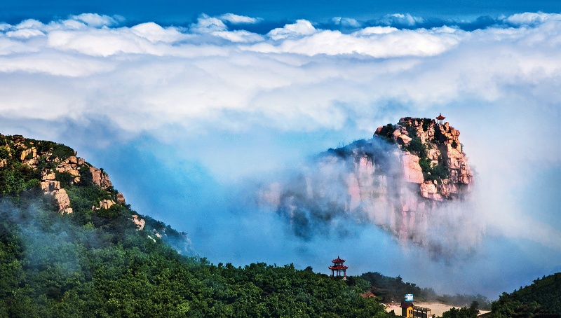 沂蒙封图.jpg