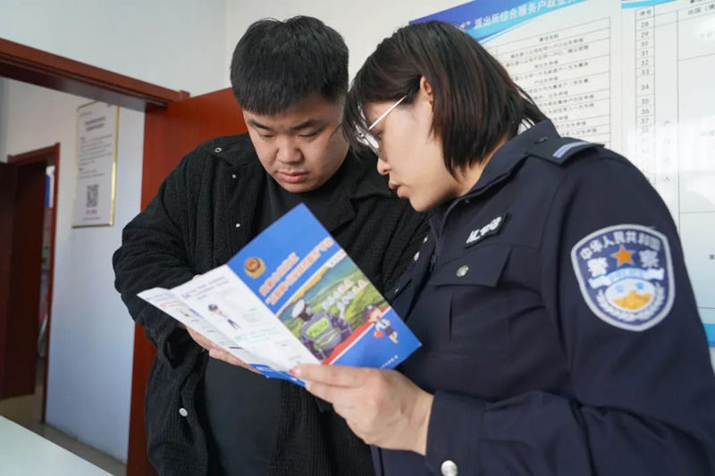 和林格尔县公安局盛乐北街派出所强化“四度” 提升平安建设水平3.jpg
