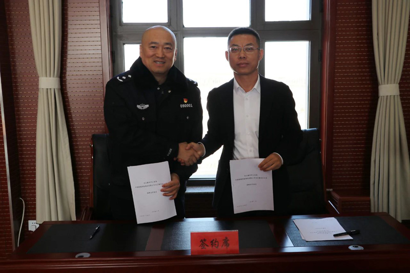 乌兰察布市城乡智能安防单元视频监控建设现场推进会在兴和县召开15.jpg