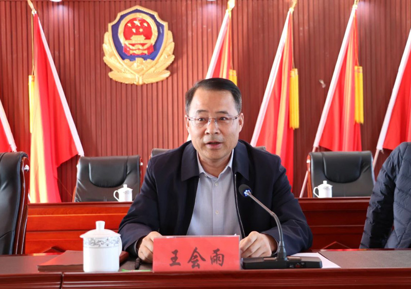 乌兰察布市城乡智能安防单元视频监控建设现场推进会在兴和县召开10.jpg