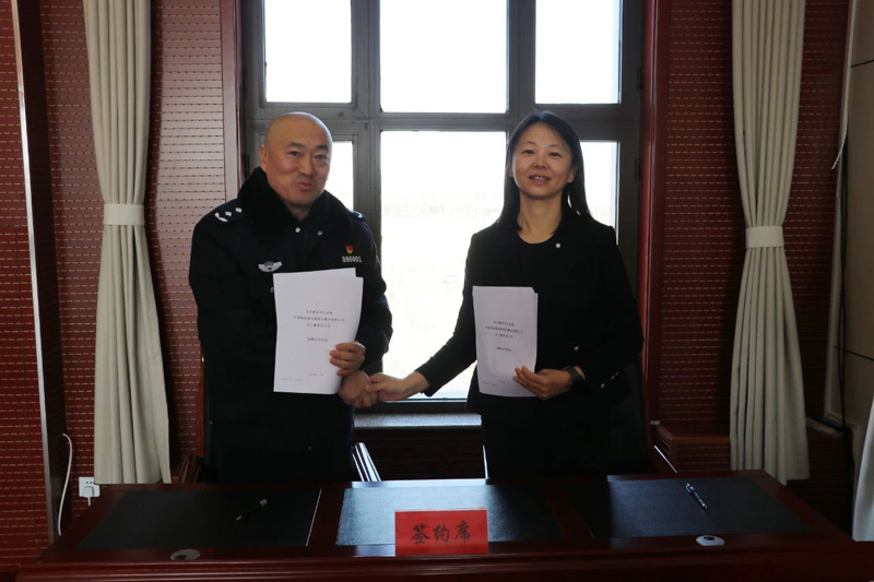 乌兰察布市城乡智能安防单元视频监控建设现场推进会在兴和县召开13.jpg