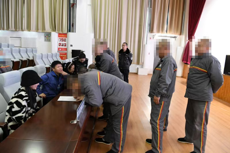 用双手创造未来，戒毒从生新希望——乌兰察布市强制戒毒所组织开展就业推荐会3.jpg
