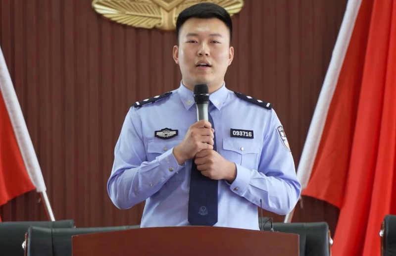 兴和县公安局优秀青年民警事迹展播1.jpg