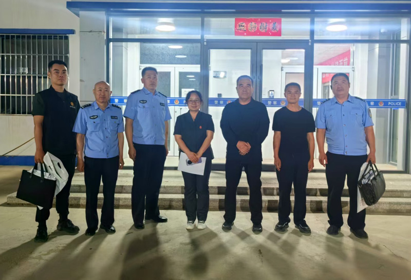 内蒙古清水河县人民法院连续开展集中执行行动2.jpg